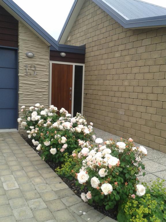 Clyde13 Bed & Breakfast Exterior photo